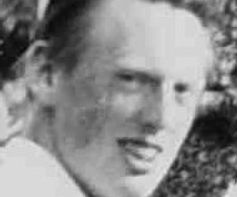 Morbror Bertil Hegland i typisk och tjusig profil i solen 40-talet