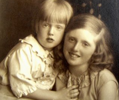 Bertil Hegland med systern Margareta 1929